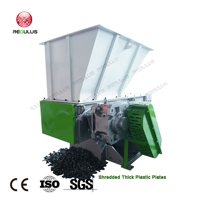 Reshaping the future: single-shaft shredder, redefining plastic recycling!