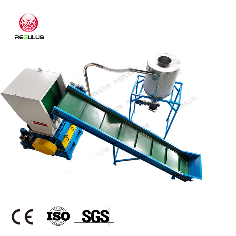 Crushing Plastic Crates, Plastic Buckets, HDPE Blue Drums, and PET Bottles